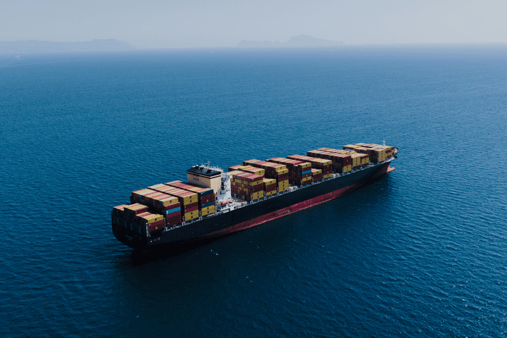 Contenedores perdidos en el mar: el impacto que no vemos